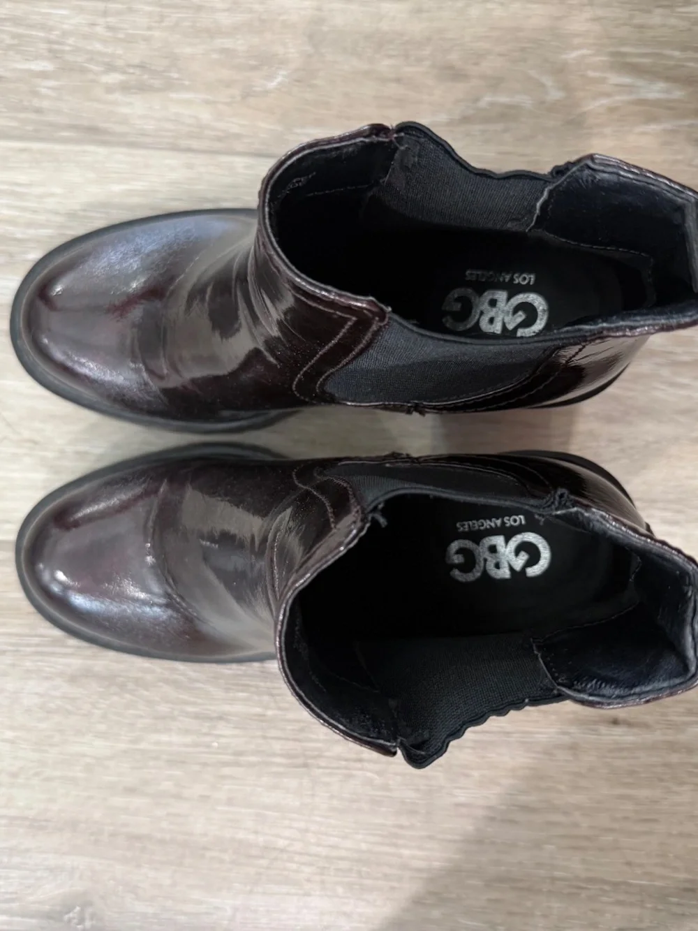 Share Women's Shoes Los Angeles GBG size 6 1/2 Good Condition Burgundy